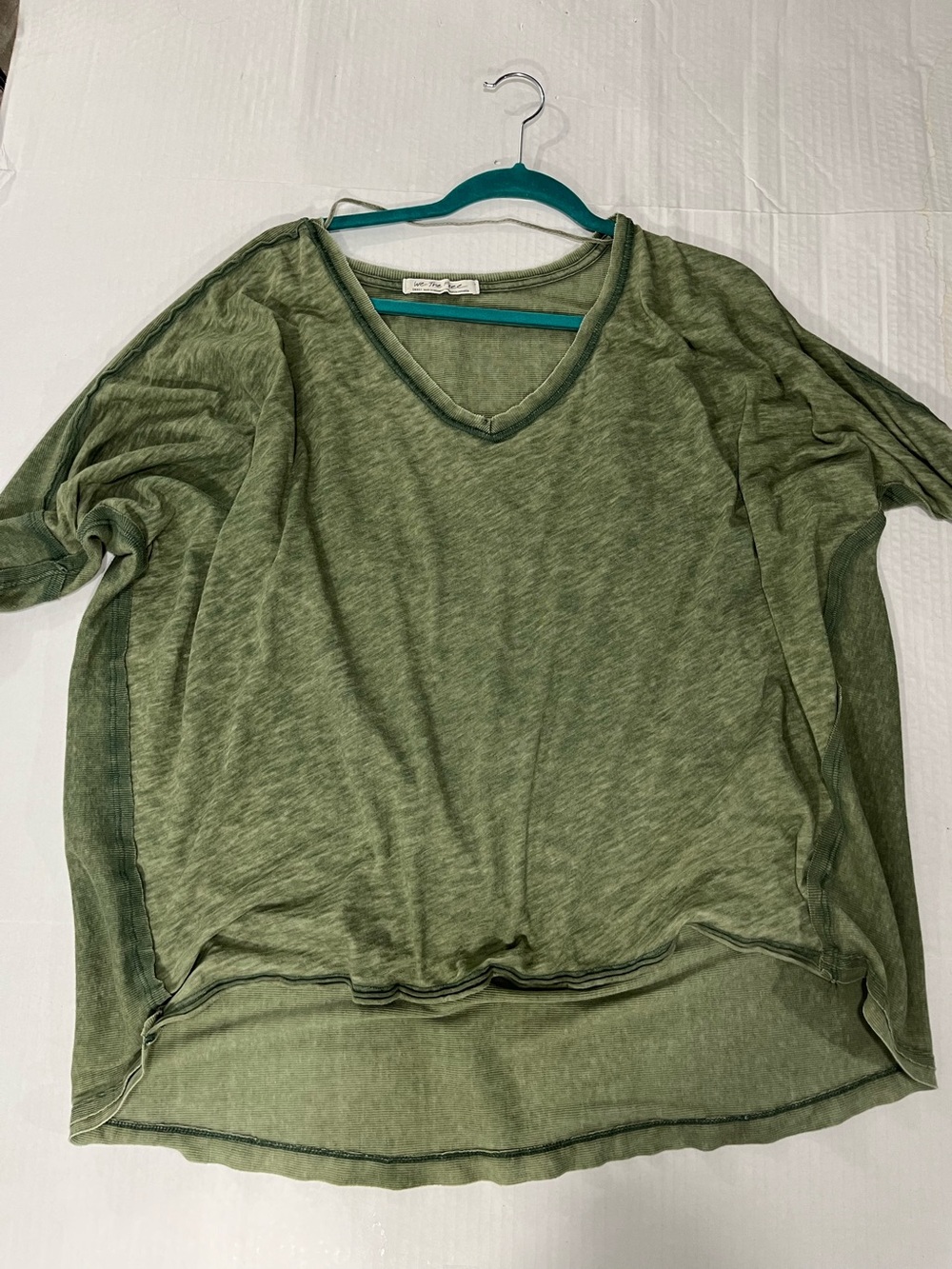 WE THE FREE OVERSIZED TSHIRT - Picture 3 of 15